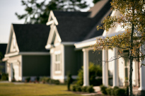 Should You Buy a Home in a Homeowners Association_Chispa Magazine