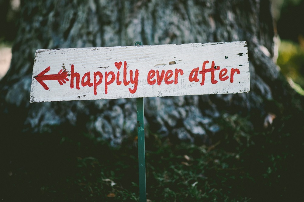 How to Survive Your Engagement-The Rules of Wedding Planning-Chispa Magazine